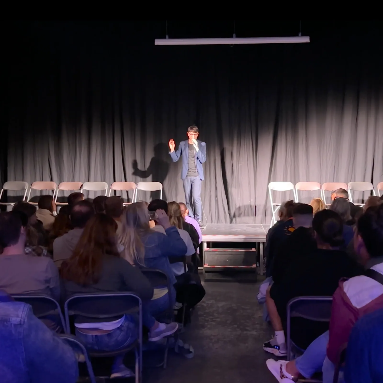 Daniel Sinclair live show moment